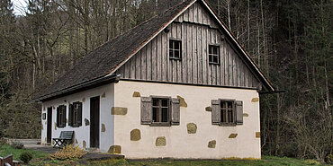 Nagelschmieden in Dambach